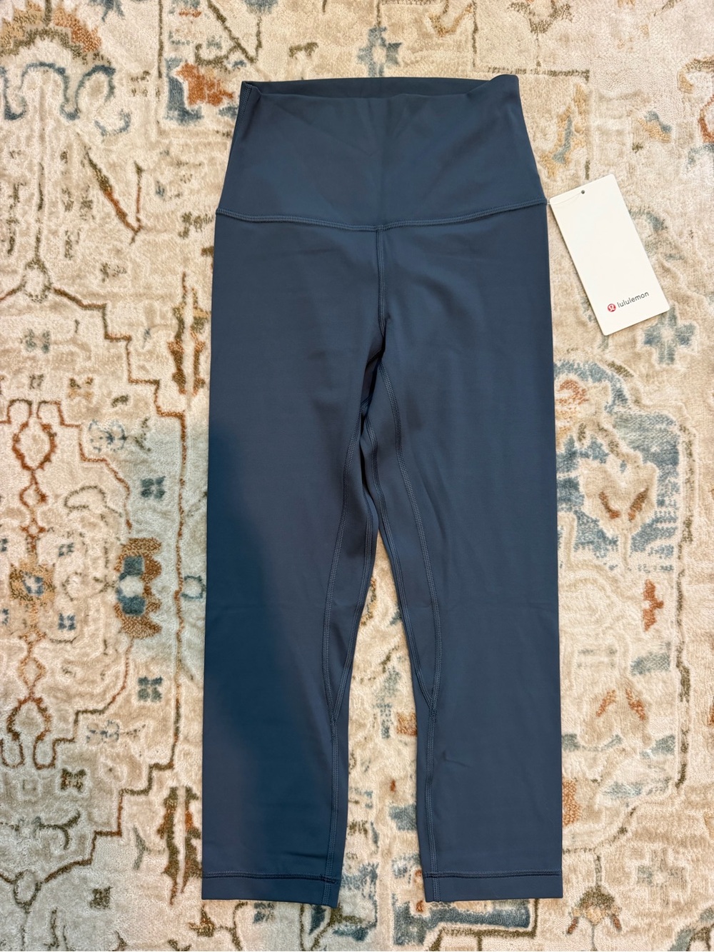 lululemon athletica women’s Align HR Crop 21” Leggings size 4 *NWT*